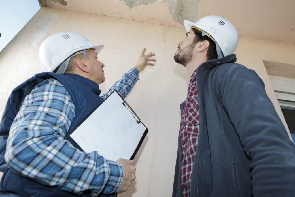 Who Should Perform Building Surveys Northampton?